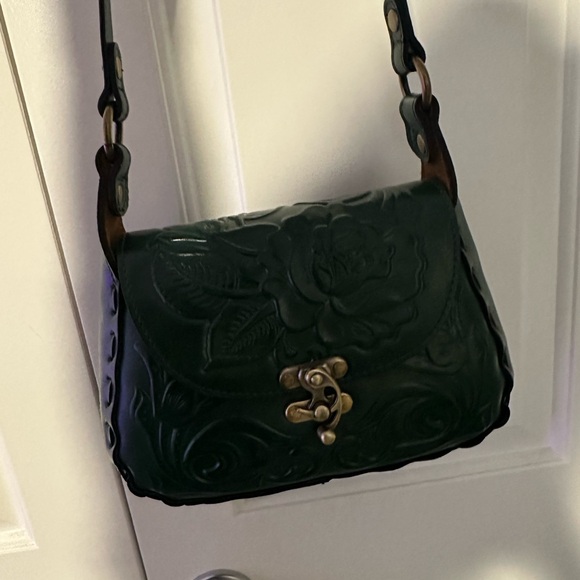Patricia Nash Micaela Baguette Soft Green Shoulder Bag - Picture 8 of 8